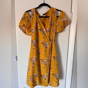 Yellow Floral Cold Shoulder Mini Dress - Medium